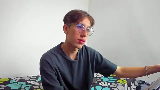 Snapshot of Dio__morningstar chatting on 12-04-25, 03:21 Dio morningstar online show from 12-04-25, 03:21