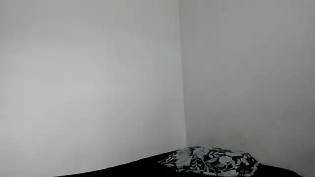 Snapshot of Dio__morningstar chatting on 12-15-25, 01:15 Dio morningstar online show from 12-15-25, 01:15