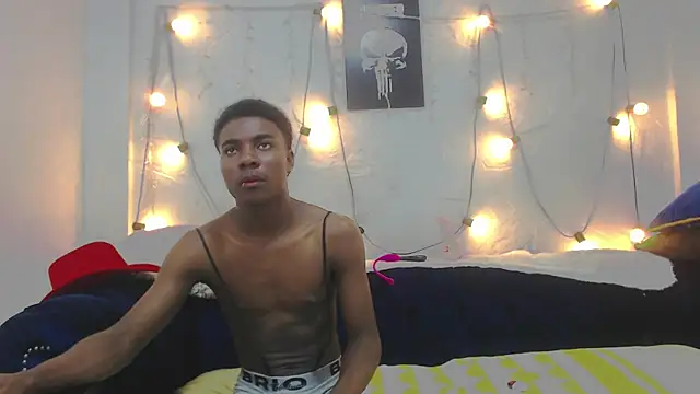 NoahJhonson69 online show from 12-15-25, 07:40