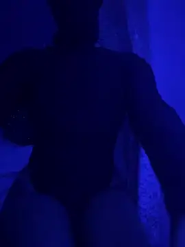 Amorous Nova62X online show from 12-17-25, 02:06