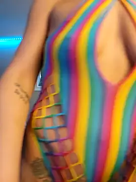 Drowning667 online show from 12-21-25, 05:20