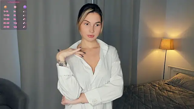 Snapshot of FeliciaKogen chatting on 12-16-25, 07:24 FeliciaKogen online show from 12-16-25, 07:24