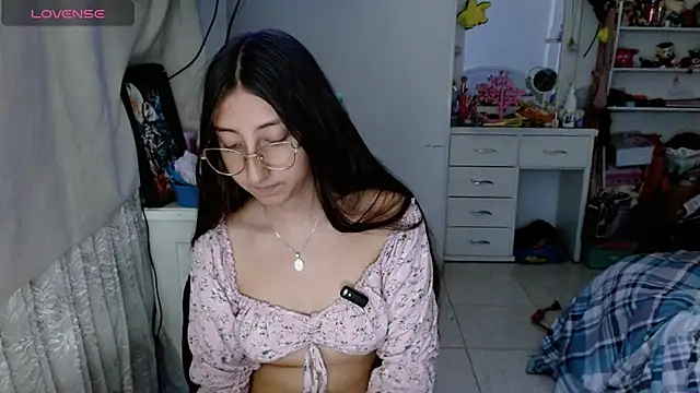 Nanylux online show from 01-17-26, 02:49