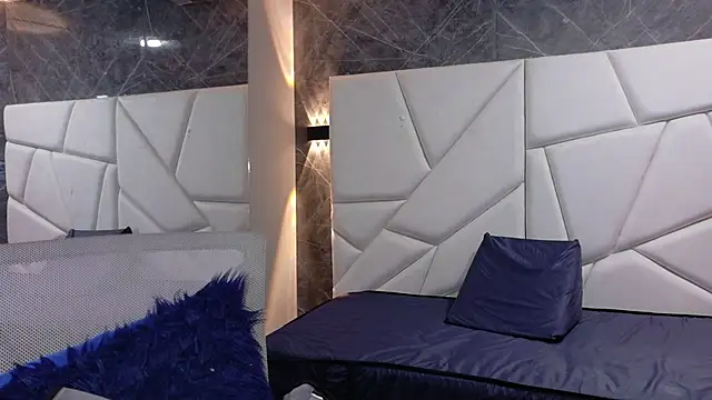 pettymoon1 online show from 11-26-25, 11:33