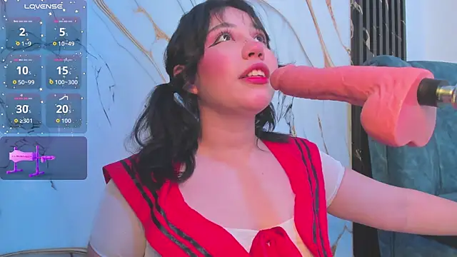 Snapshot of emy_eviee chatting on 11-21-25, 05:11 emy eviee online show from 11-21-25, 05:11