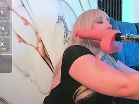 Snapshot of emy_eviee chatting on 12-14-25, 03:23 emy eviee online show from 12-14-25, 03:23