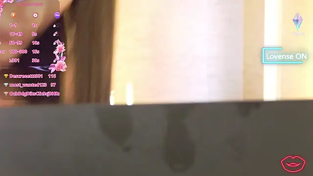 Snapshot of AlishaRuby chatting on 11-26-25, 07:20 AlishaRuby online show from 11-26-25, 07:20