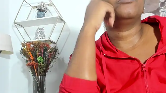 Snapshot of ebony_cristal_1 chatting on 11-21-25, 09:19 ebony cristal 1 online show from 11-21-25, 09:19