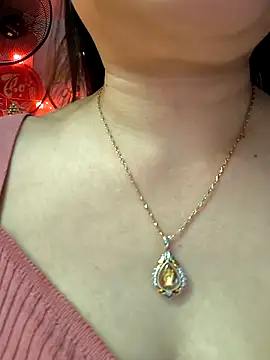 Snapshot of dis_princess chatting on 02-28-26, 01:39 dis princess online show from 02-28-26, 01:39