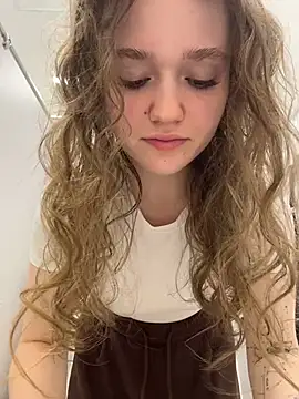 RussianWoman online show from 04-18-26, 03:21