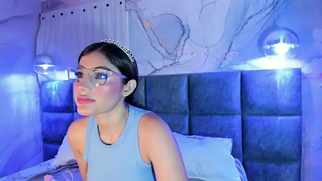 IsabelaStefano online show from 04-13-26, 03:01