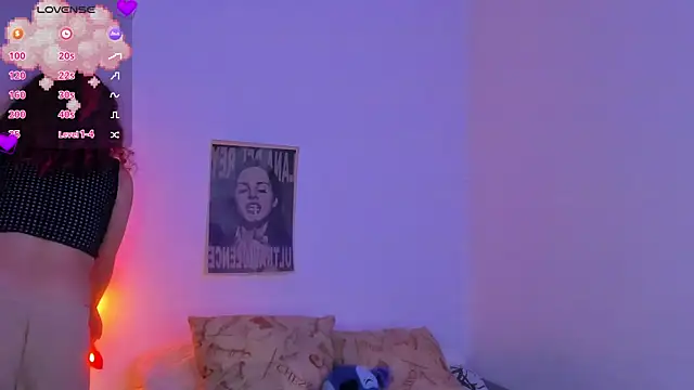 Snapshot of MarieTaylor_ chatting on 06-18-26, 10:03 MarieTaylor online show from 06-18-26, 10:03