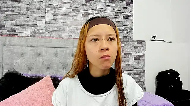 Snapshot of Anny_willians chatting on 11-26-25, 02:29 Anny willians online show from 11-26-25, 02:29