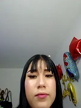 Snapshot of hot-shaved-baby chatting on 12-04-25, 08:28 hot-shaved-baby online show from 12-04-25, 08:28