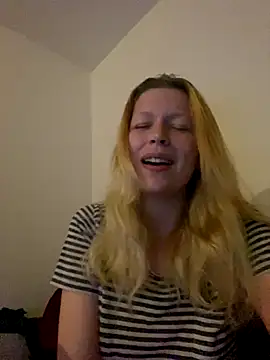 LexiSlimVIbe online show from 12-13-25, 10:04