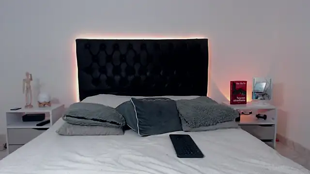 Snapshot of ray_Weeed chatting on 11-27-25, 12:35 ray Weeed online show from 11-27-25, 12:35