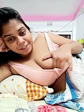 Snapshot of Farihasultana30 chatting on 11-20-25, 07:02 Farihasultana30 online show from 11-20-25, 07:02