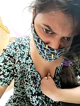 Snapshot of Farihasultana30 chatting on 11-22-25, 10:58 Farihasultana30 online show from 11-22-25, 10:58