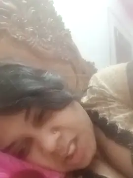 Snapshot of Farihasultana30 chatting on 11-28-25, 09:28 Farihasultana30 online show from 11-28-25, 09:28