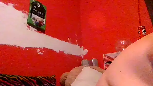 Snapshot of living420 chatting on 11-20-25, 06:07 living420 online show from 11-20-25, 06:07