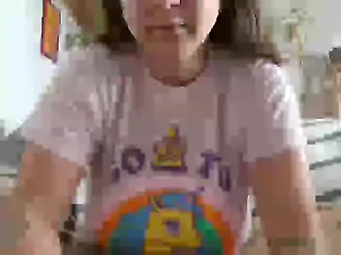 Snapshot of xxxluana chatting on 11-25-25, 08:09 xxxluana online show from 11-25-25, 08:09