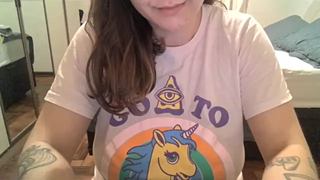 xxxluana online show from 04-18-26, 01:31