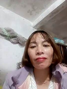 Snapshot of Stella-456 chatting on 12-02-25, 01:05 Stella-456 online show from 12-02-25, 01:05