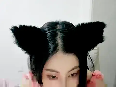 Snapshot of XIAOFENG-2025 chatting on 11-24-25, 08:14 XIAOFENG-2025 online show from 11-24-25, 08:14