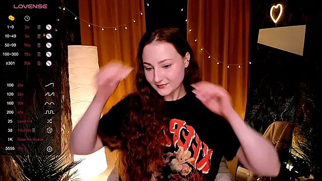 Snapshot of velvet_cherry_ chatting on 05-26-26, 08:54 velvet cherry online show from 05-26-26, 08:54