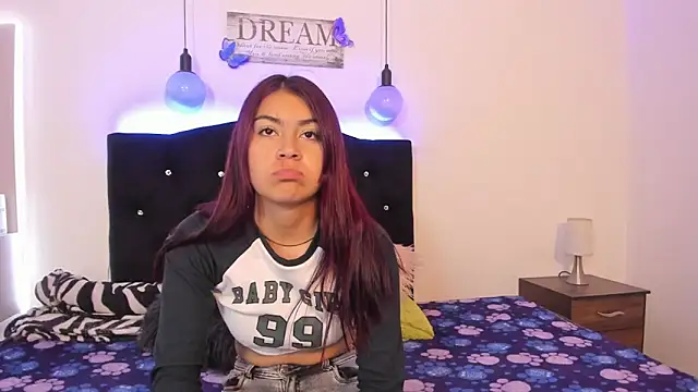 Snapshot of melany_tits chatting on 12-15-25, 03:44 melany tits online show from 12-15-25, 03:44