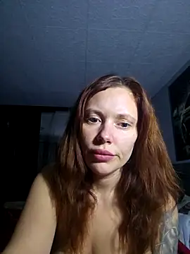 Snapshot of Megintbeus chatting on 12-05-25, 07:21 Megintbeus online show from 12-05-25, 07:21