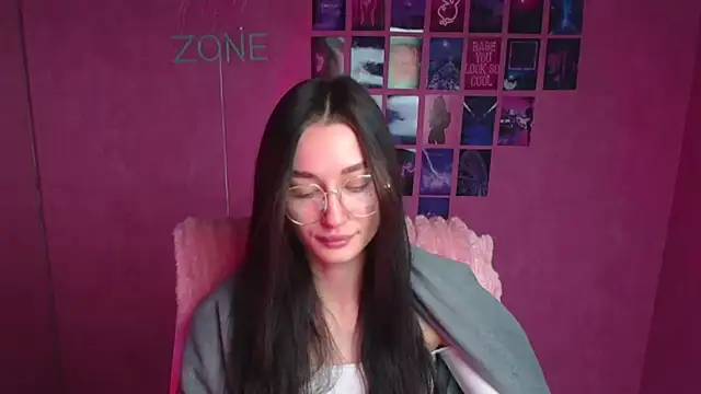 Stella XO online show from 02-24-26, 06:11