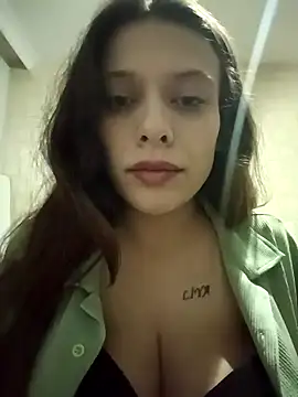 Snapshot of DevinAras chatting on 01-09-26, 01:36 DevinAras online show from 01-09-26, 01:36