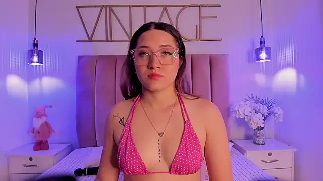 LeiahBlonde online show from 12-04-25, 11:52