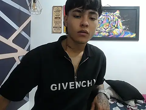 Snapshot of IndigoSexxy chatting on 11-22-25, 01:54 IndigoSexxy online show from 11-22-25, 01:54