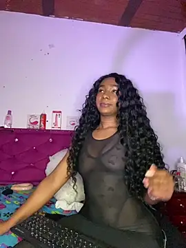 Snapshot of Annaa_Hott chatting on 12-15-25, 05:23 Annaa Hott online show from 12-15-25, 05:23