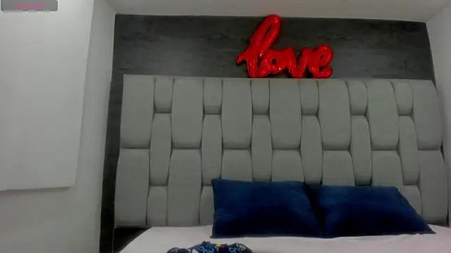 Snapshot of Sarita_Ass chatting on 11-29-25, 03:09 Sarita Ass online show from 11-29-25, 03:09