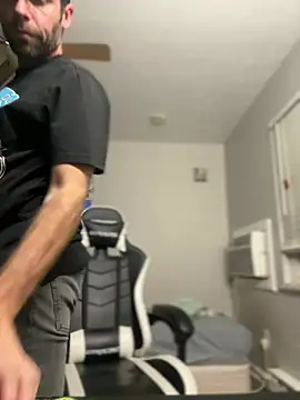 strippingmale1 online show from 07-15-26, 02:50