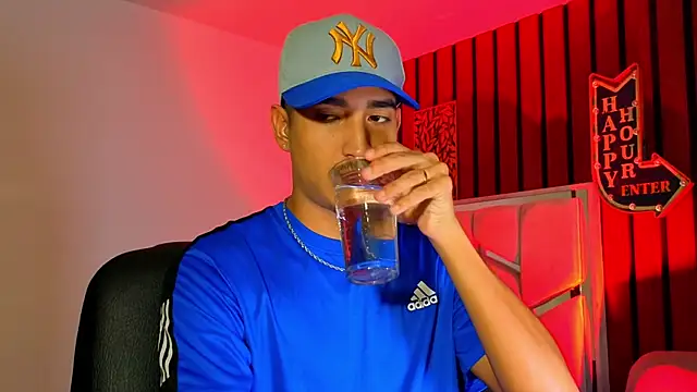 Snapshot of ken_blakerr chatting on 12-01-25, 10:48 ken blakerr online show from 12-01-25, 10:48