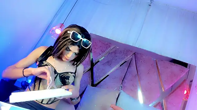 atenea taylor  online show from 12-03-25, 04:53