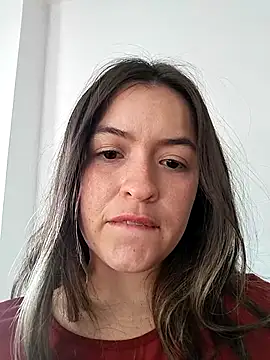 Snapshot of Little__Danni1 chatting on 11-21-25, 09:13 Little Danni1 online show from 11-21-25, 09:13