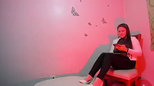 tiffanystorms- online show from 11-30-25, 03:54