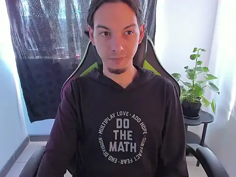 alessandro garcia online show from 11-27-25, 01:24