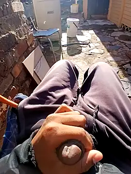 Snapshot of Eezxxx chatting on 12-02-25, 04:51 Eezxxx online show from 12-02-25, 04:51