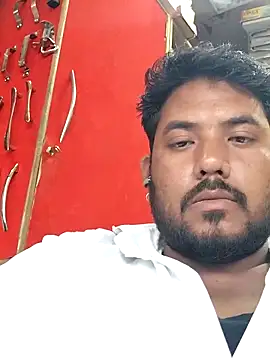 Snapshot of Roy___121 chatting on 03-12-26, 12:44 Roy 121 online show from 03-12-26, 12:44