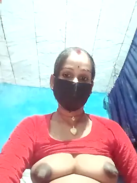 Snapshot of Nandani-758 chatting on 02-02-26, 10:25 Nandani-758 online show from 02-02-26, 10:25