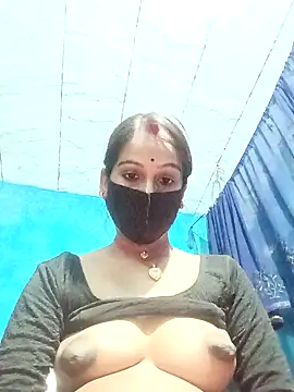 Snapshot of Nandani-758 chatting on 02-09-26, 10:52 Nandani-758 online show from 02-09-26, 10:52