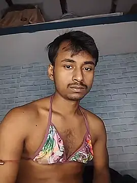 Snapshot of Poojadick chatting on 12-01-25, 04:50 Poojadick online show from 12-01-25, 04:50