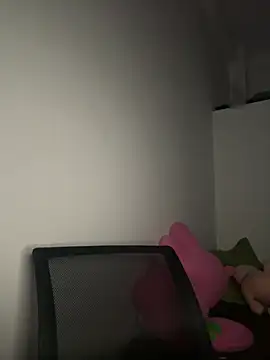 Kiee-lee online show from 02-27-26, 03:12