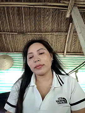 Snapshot of akura-03 chatting on 12-05-25, 08:34 akura-03 online show from 12-05-25, 08:34